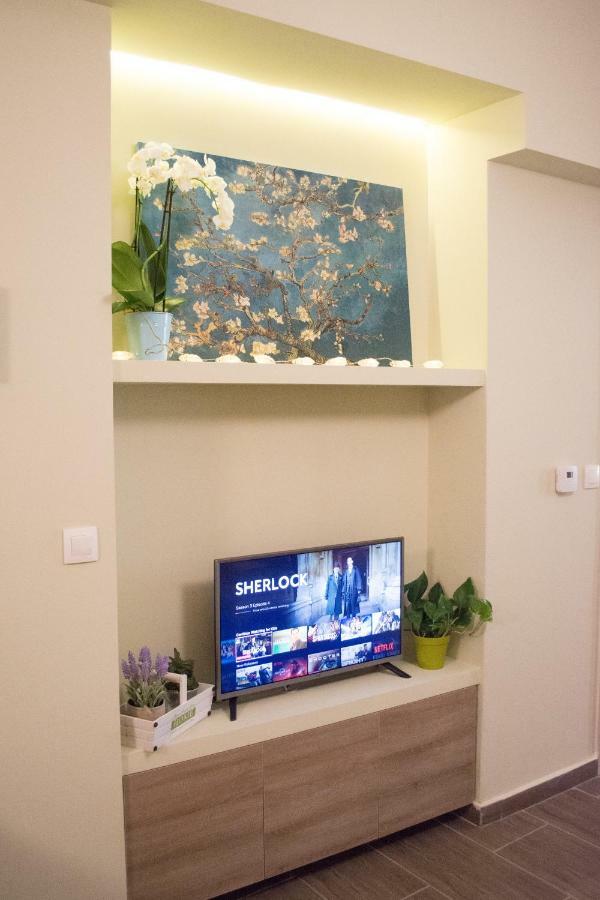 Premium Apartment Lycabettus 3-Bedrooms Афины Экстерьер фото